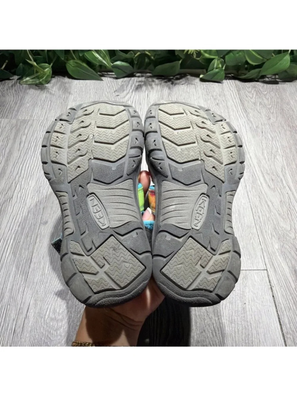 Keen Newport H2 II Size 1 Tie Dye  Washable Shoes Hiking Closed toe